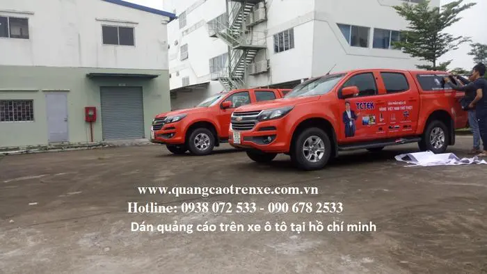 quảng cáo trên xe bán tải tại hcm