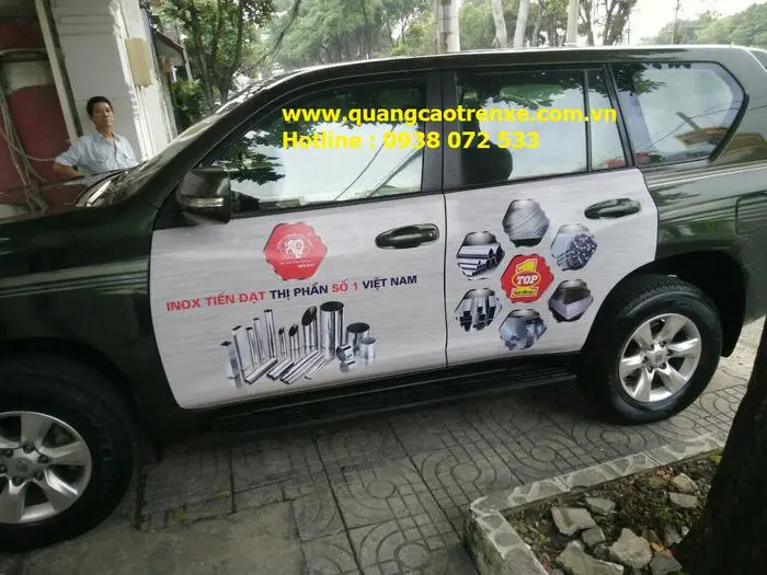 thiết kế quảng cáo trên ô tô ấn tượng năm 2018